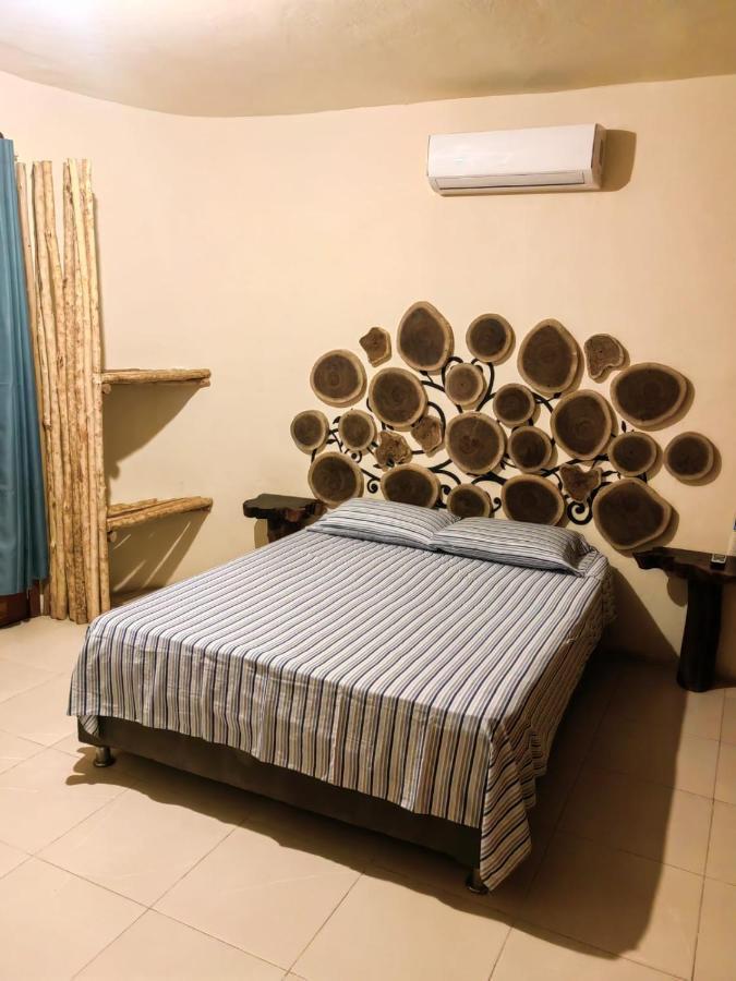 Coa De Collar Hotel Xpujil Ngoại thất bức ảnh